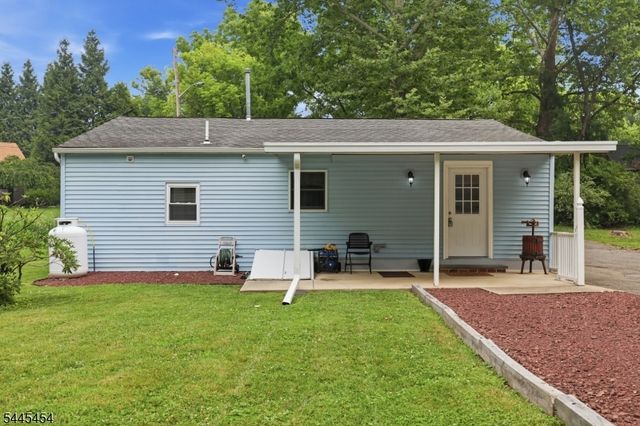 312 6Th St, Belvidere Twp., NJ 07823
