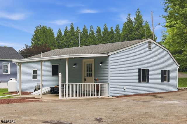 312 6Th St, Belvidere Twp., NJ 07823