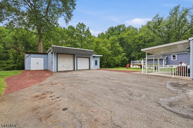 312 6Th St, Belvidere Twp., NJ 07823