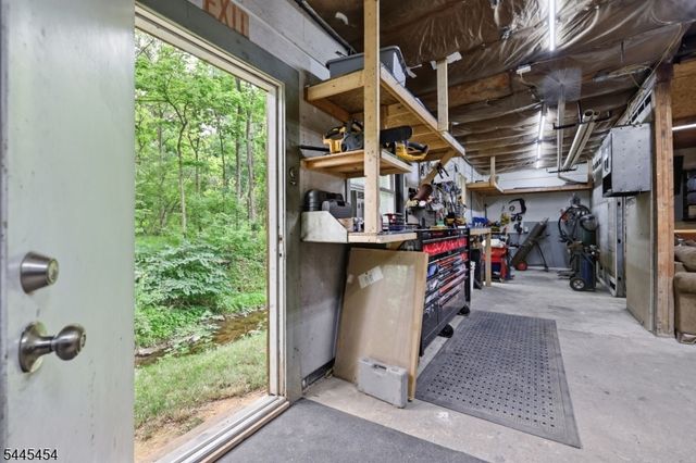 312 6Th St, Belvidere Twp., NJ 07823