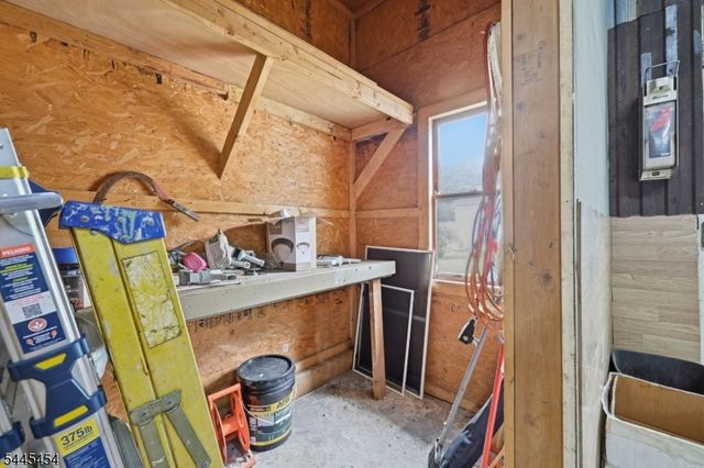 312 6Th St, Belvidere Twp., NJ 07823