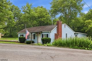 312 6Th St, Belvidere Twp., NJ 07823