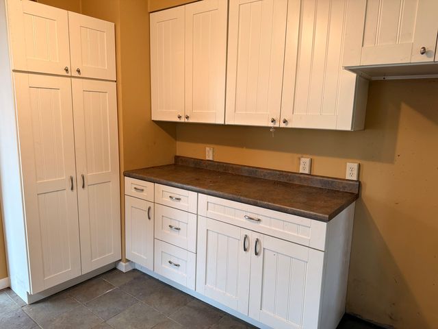 1708 Woodland Avenue, Davenport, IA 52803