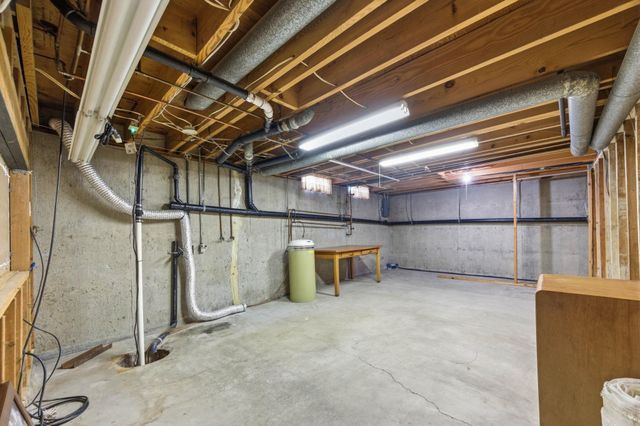 2132 N McComas, Wichita, KS 67203