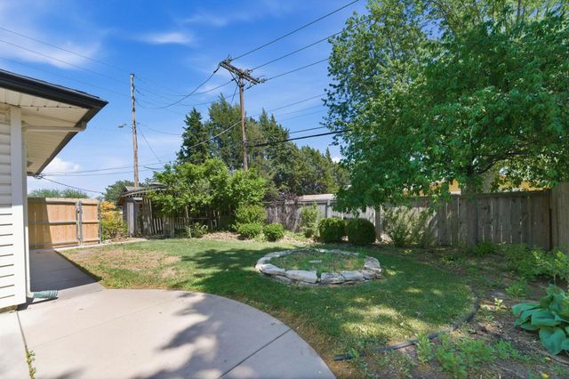 2132 N McComas, Wichita, KS 67203