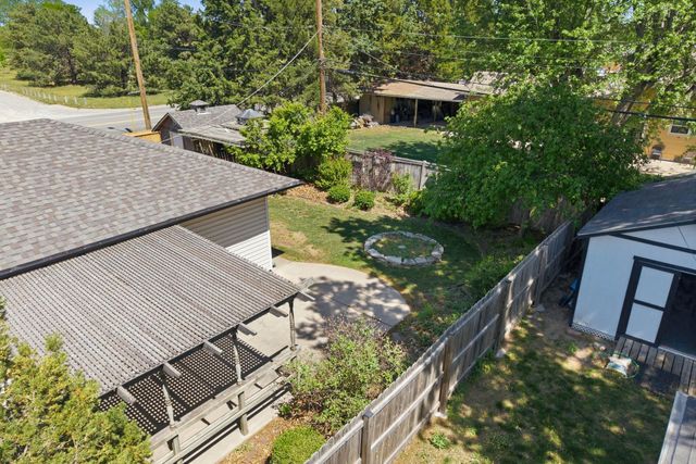 2132 N McComas, Wichita, KS 67203