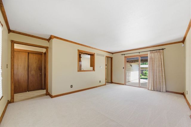 2132 N McComas, Wichita, KS 67203