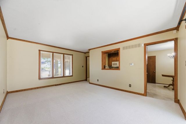 2132 N McComas, Wichita, KS 67203