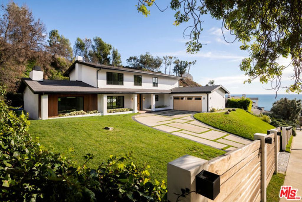 200 Surfview Drive, Pacific Palisades (los Angeles), CA 90272