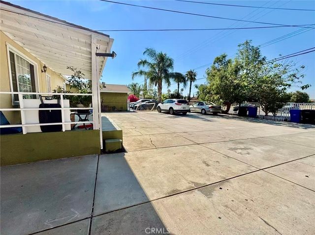 17032 Malaga Street, Fontana, CA 92336