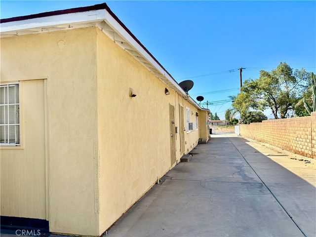 17032 Malaga Street, Fontana, CA 92336
