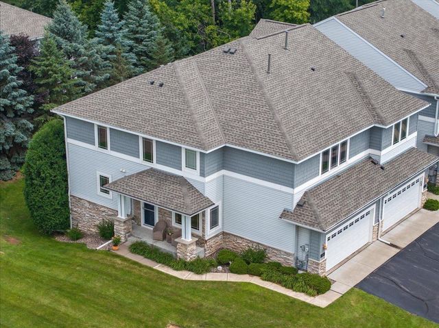 609 Sutherland Drive, Woodbury, MN 55129