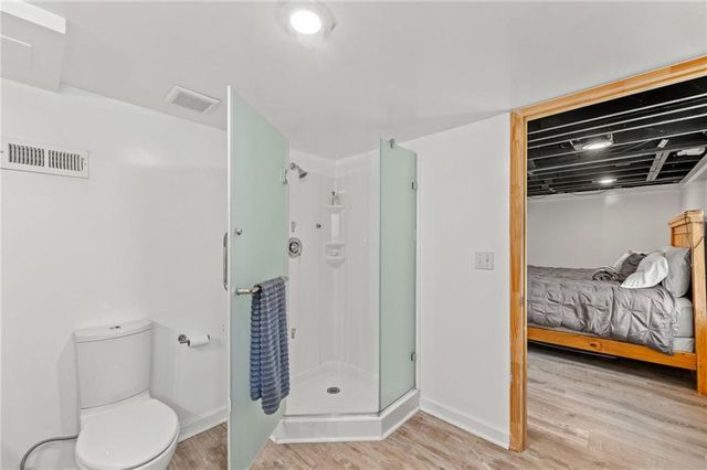6014 Antioch Road, Merriam, KS 66202