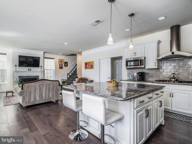 7922 ASHLAND DR, Alexandria, VA 22315