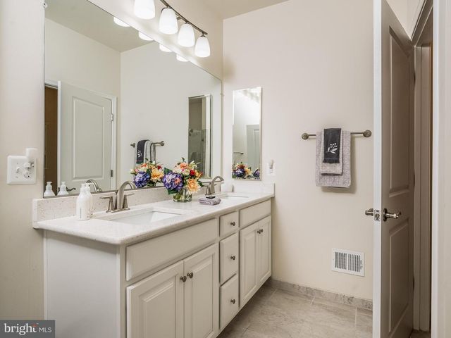 7922 ASHLAND DR, Alexandria, VA 22315