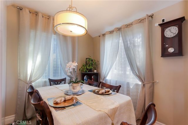 19417 Vanowen, Reseda, CA 91335