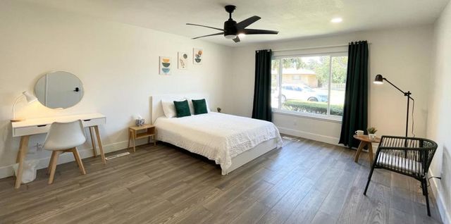 725 W Rialto Avenue, Fresno, CA 93705