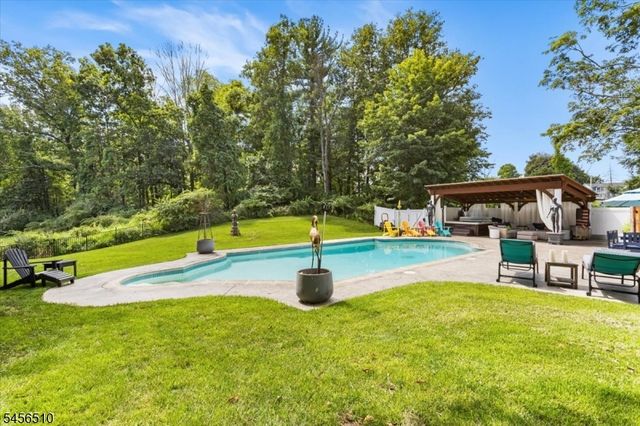 41 Kory Rd, Newton Town, NJ 07860