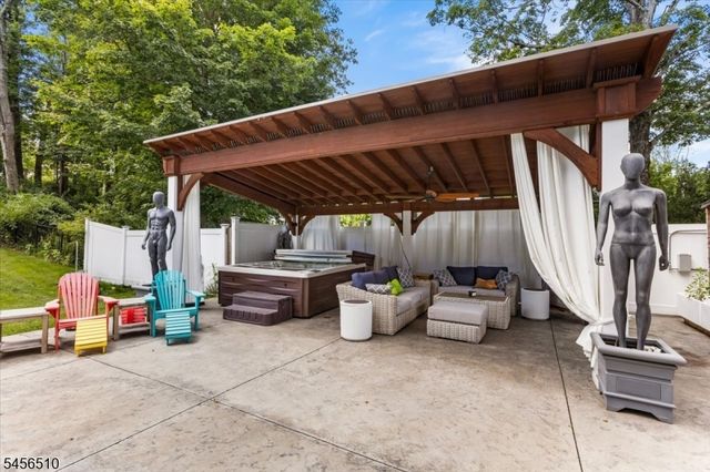 41 Kory Rd, Newton Town, NJ 07860