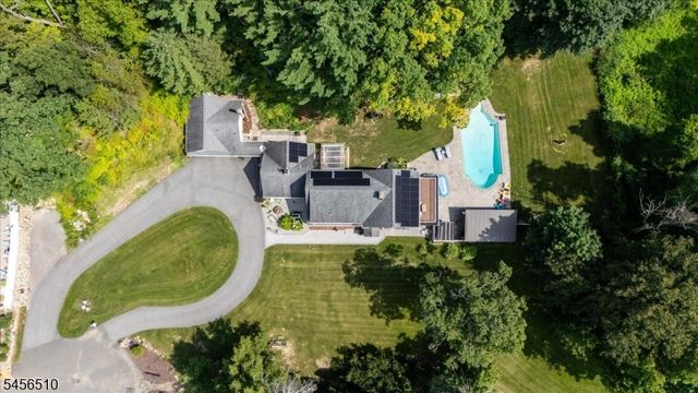 41 Kory Rd, Newton Town, NJ 07860