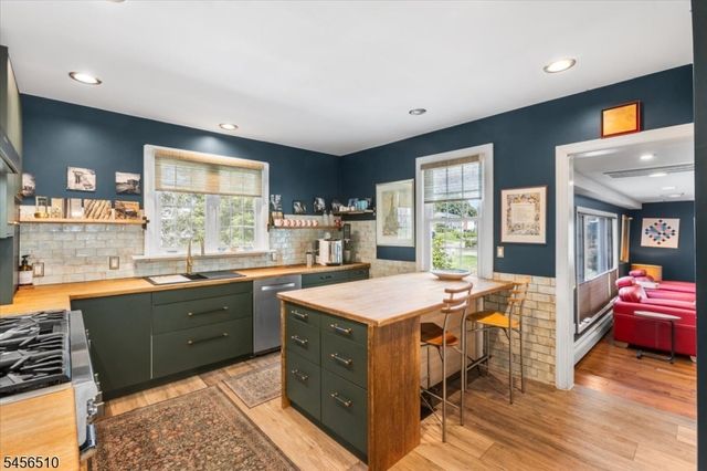41 Kory Rd, Newton Town, NJ 07860