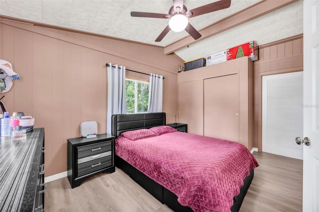 890 GOLDEN ISLE DRIVE, Mount Dora, FL 32757