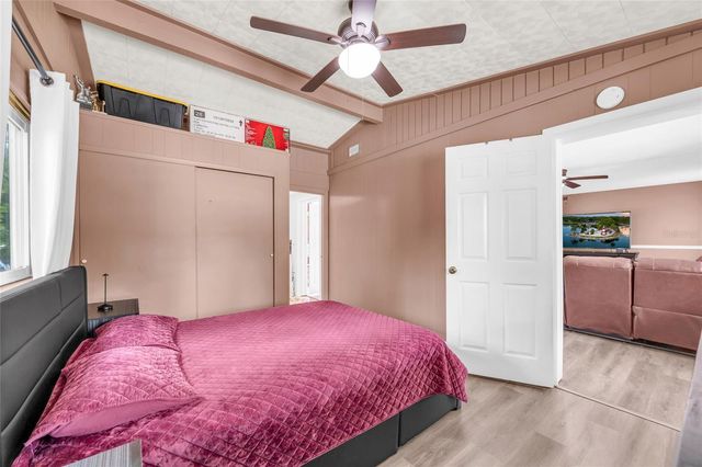 890 GOLDEN ISLE DRIVE, Mount Dora, FL 32757