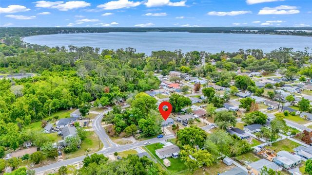 890 GOLDEN ISLE DRIVE, Mount Dora, FL 32757