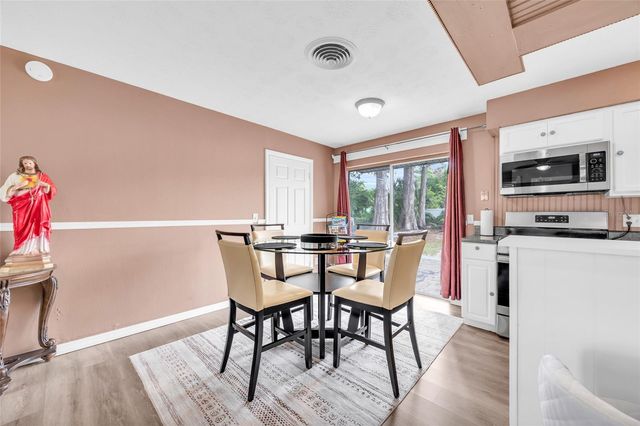 890 GOLDEN ISLE DRIVE, Mount Dora, FL 32757