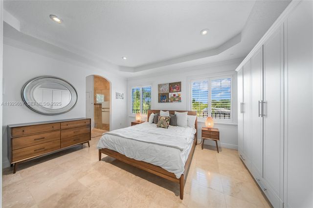 3922 SW 60th Ave, Miami, FL 33155