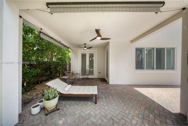 3922 SW 60th Ave, Miami, FL 33155