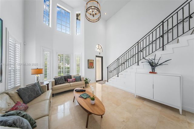 3922 SW 60th Ave, Miami, FL 33155