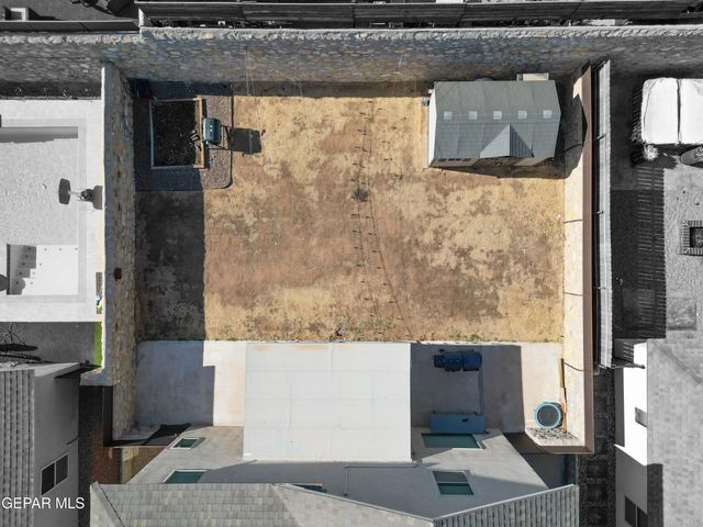 233 MALTA Street, El Paso, TX 79932