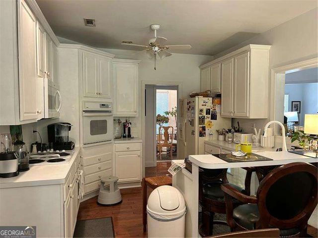 1228 Lakeview Parkway, Villa Rica, GA 30180