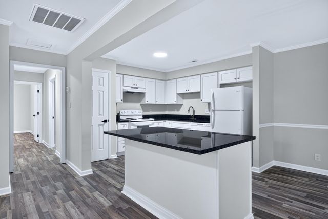 708 Powell Drive A, Raleigh, NC 27606