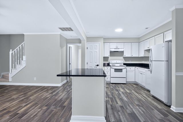 708 Powell Drive A, Raleigh, NC 27606