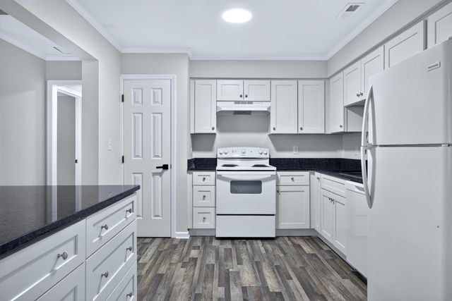 708 Powell Drive A, Raleigh, NC 27606