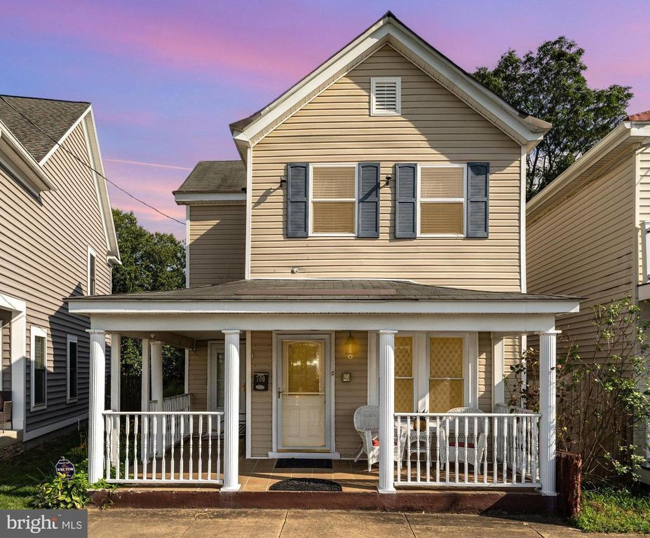 700 LAFAYETTE BLVD, Fredericksburg, VA 22401