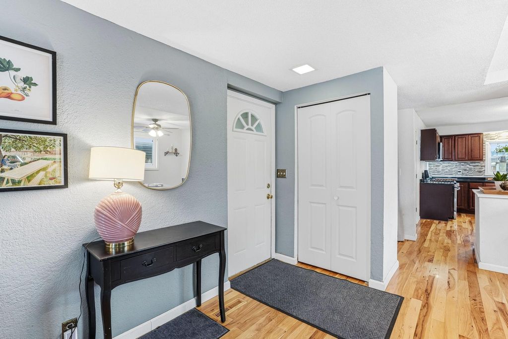 454 Michigan Street, Saint Paul, MN 55102 — photo 5