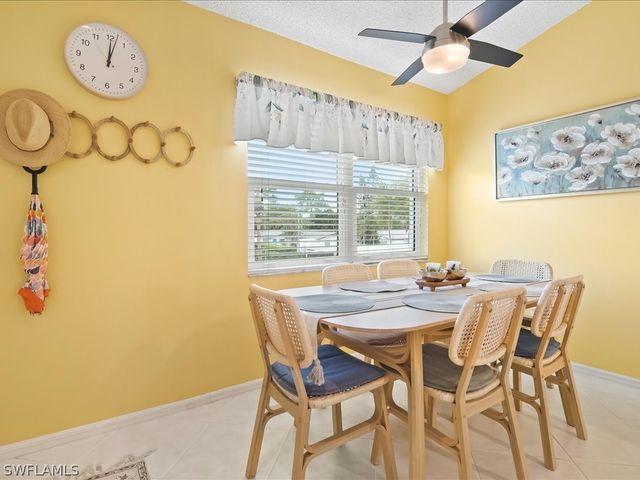 105 Wading Bird CIR U201, Naples, FL 34110