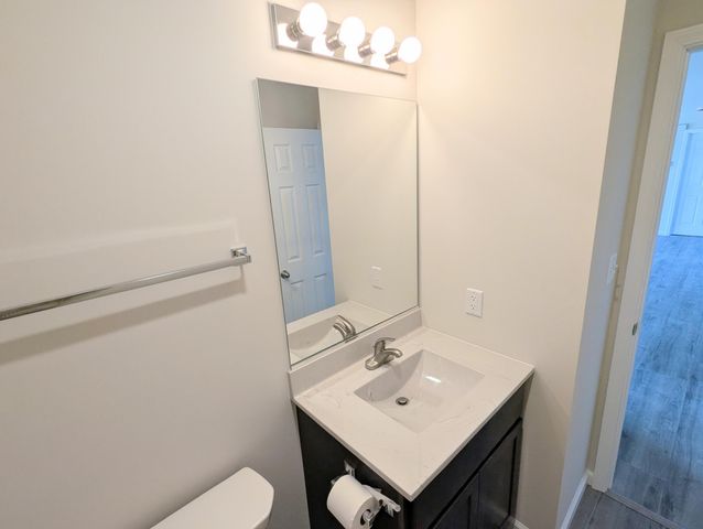 6761 Whitcomb Street, Merrillville, IN 46410