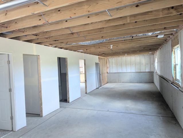 6761 Whitcomb Street, Merrillville, IN 46410