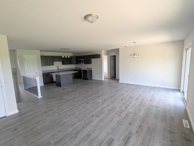 6761 Whitcomb Street, Merrillville, IN 46410