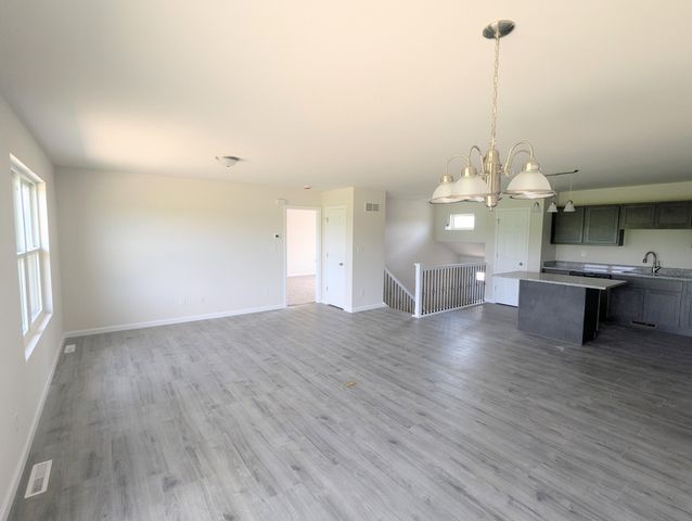 6761 Whitcomb Street, Merrillville, IN 46410