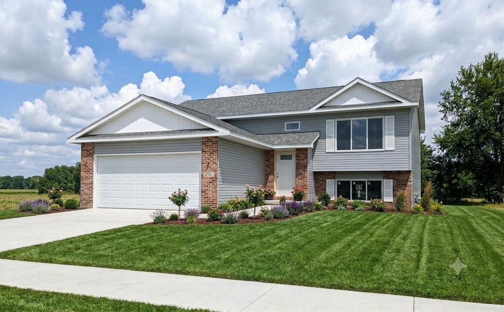 6761 Whitcomb Street, Merrillville, IN 46410