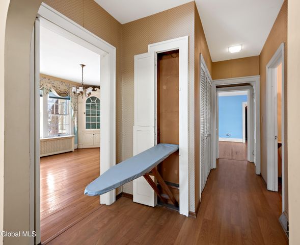 2171 Grand Boulevard, Niskayuna, NY 12309