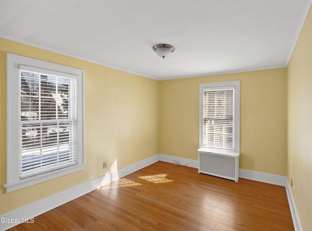 2171 Grand Boulevard, Niskayuna, NY 12309