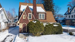 2171 Grand Boulevard, Niskayuna, NY 12309