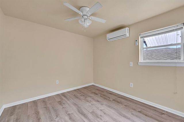 2324 Avenue P Back Up, Galveston, TX 77550