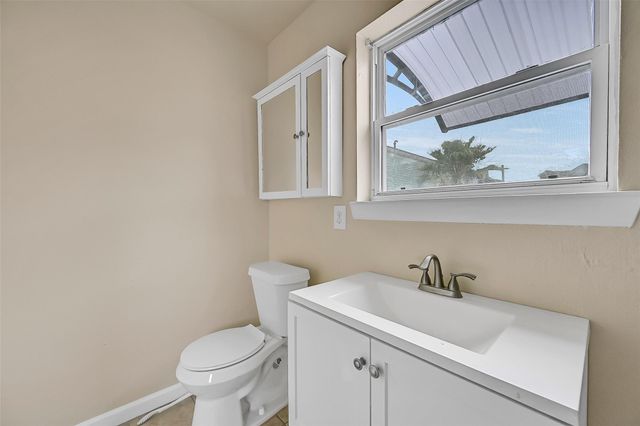 2324 Avenue P Back Up, Galveston, TX 77550